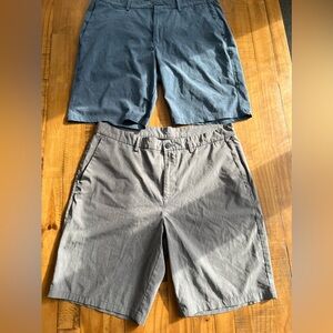 (2) Old Navy Stretchtech 11” shorts